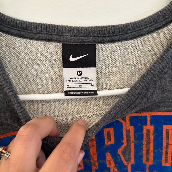 FLORIDA GATORS HEATHER GRAY CREWNECK SWEATSHIRT SIZE M WOMENS - Picture 4 of 4